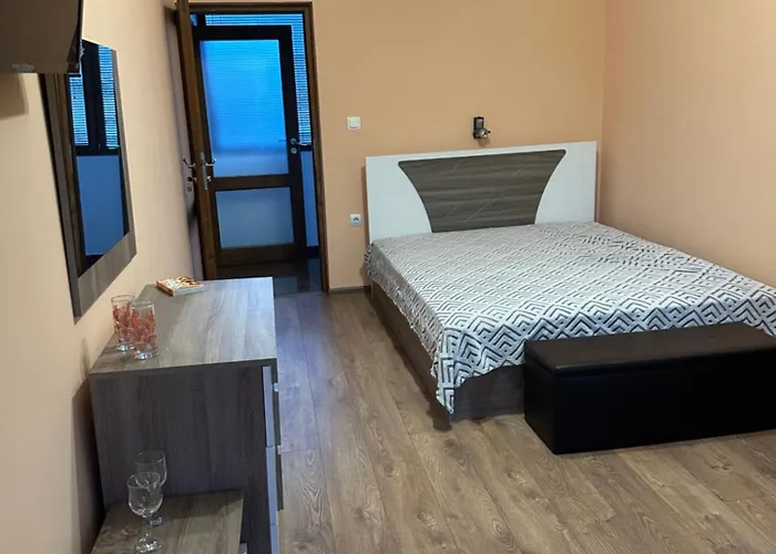 арнаудови 3* Kostandovo